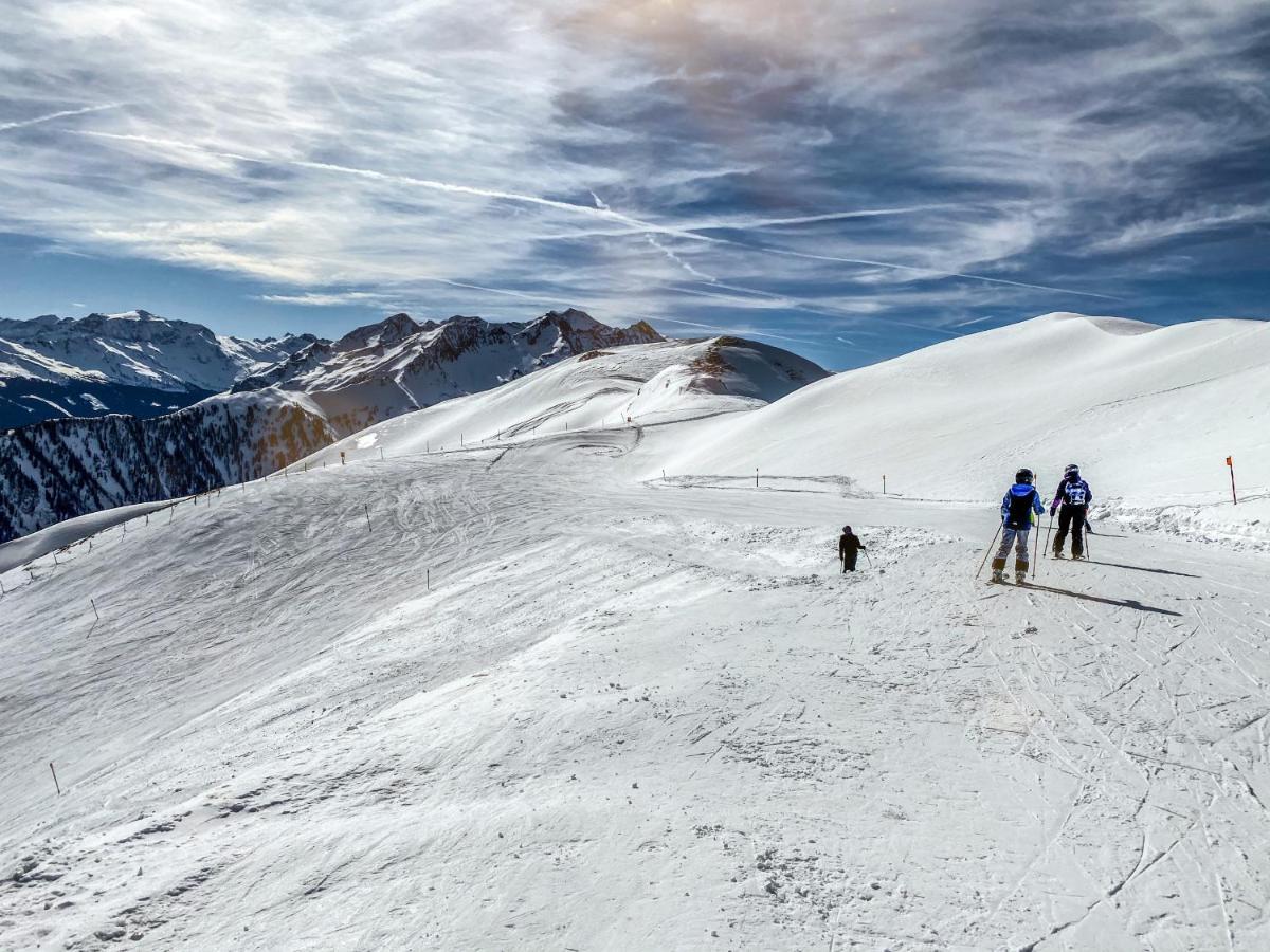 Modern Mountain Apart Directly By Skiing Area Rauris Exterior photo